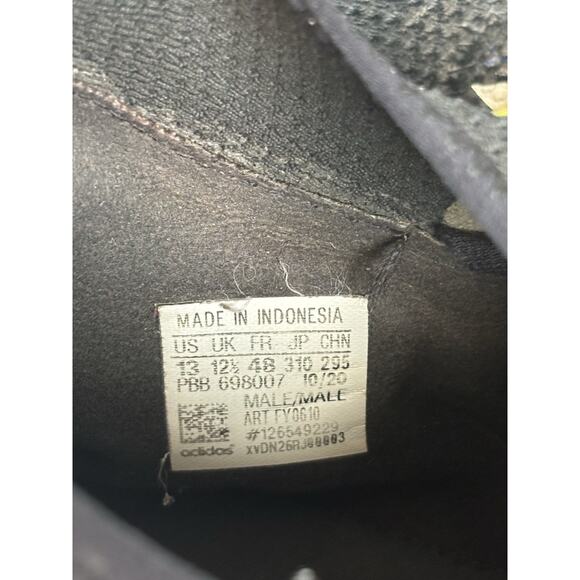 Adidas Predator Freak.3 Firm Men's Size 13 Cleats Black Blue White Yellow - Picture 7 of 10